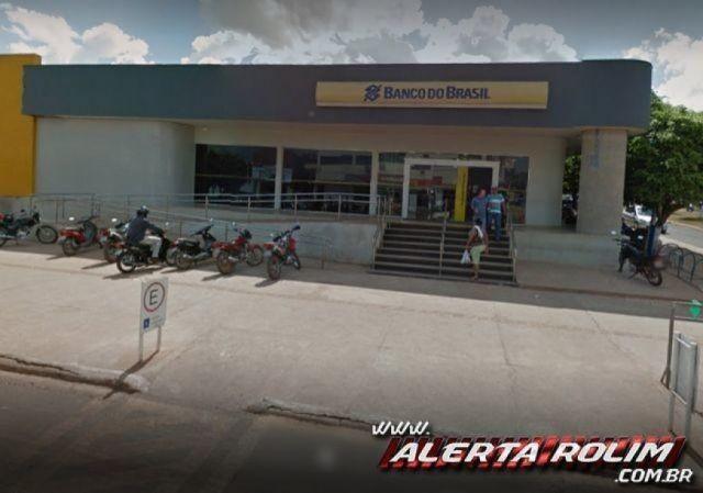 Agência do Banco do Brasil, em Rolim de Moura, é alvo de arrombamento e tentativa de furto Agência do Banco do Brasil, em Rolim de Moura, é alvo de arrombamento e tentativa de furto